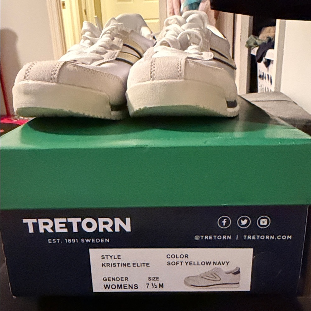 Tretorn Kristine Elite sneakers in soft yellow and navy size 7.5 women’s
